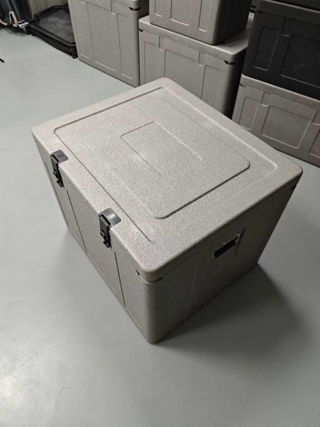 从“朴素”到“高级”：富扬EPP晒纹包装如何重塑您的品牌视觉语言